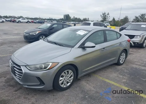2017 Hyundai Elantra Se z USA, uszkodzony, nr VIN 5NPD74LF4HH144945